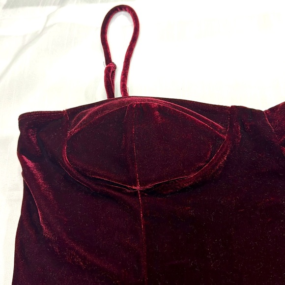 Haley & June velvet top - Picture 2 of 4